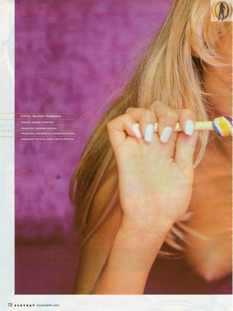 Ellen Rocche nua na Revista Playboy – Novembro 2001