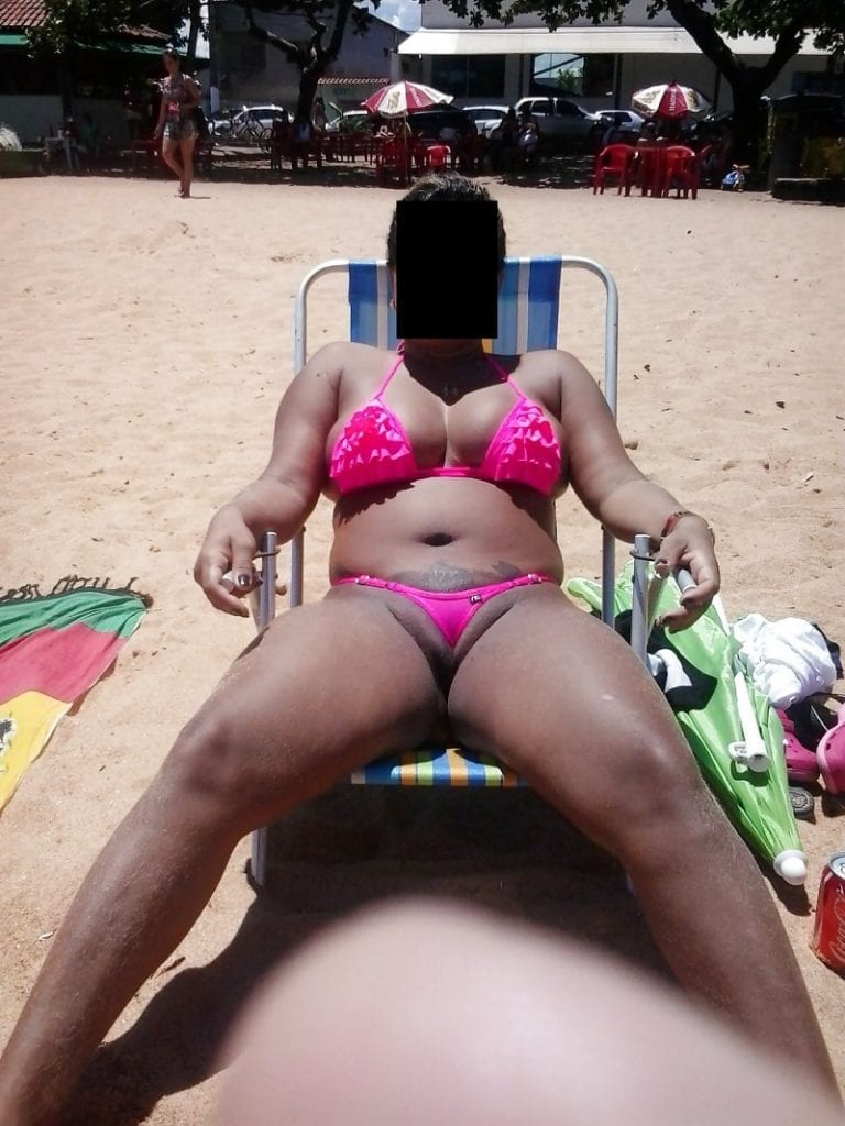 Porno fotos esposa exibida mostrando seu corpo pelada