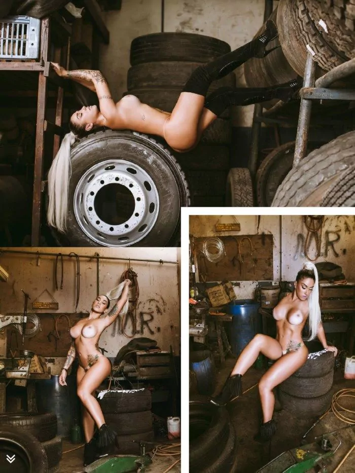 Dani Bolina Nua na Sexy - Edição Abril de 2014