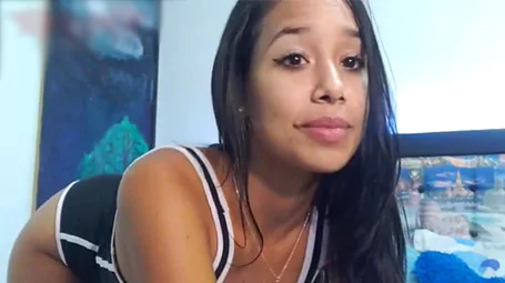 Brazilian porn – Morena linda sensualizando ao vivo